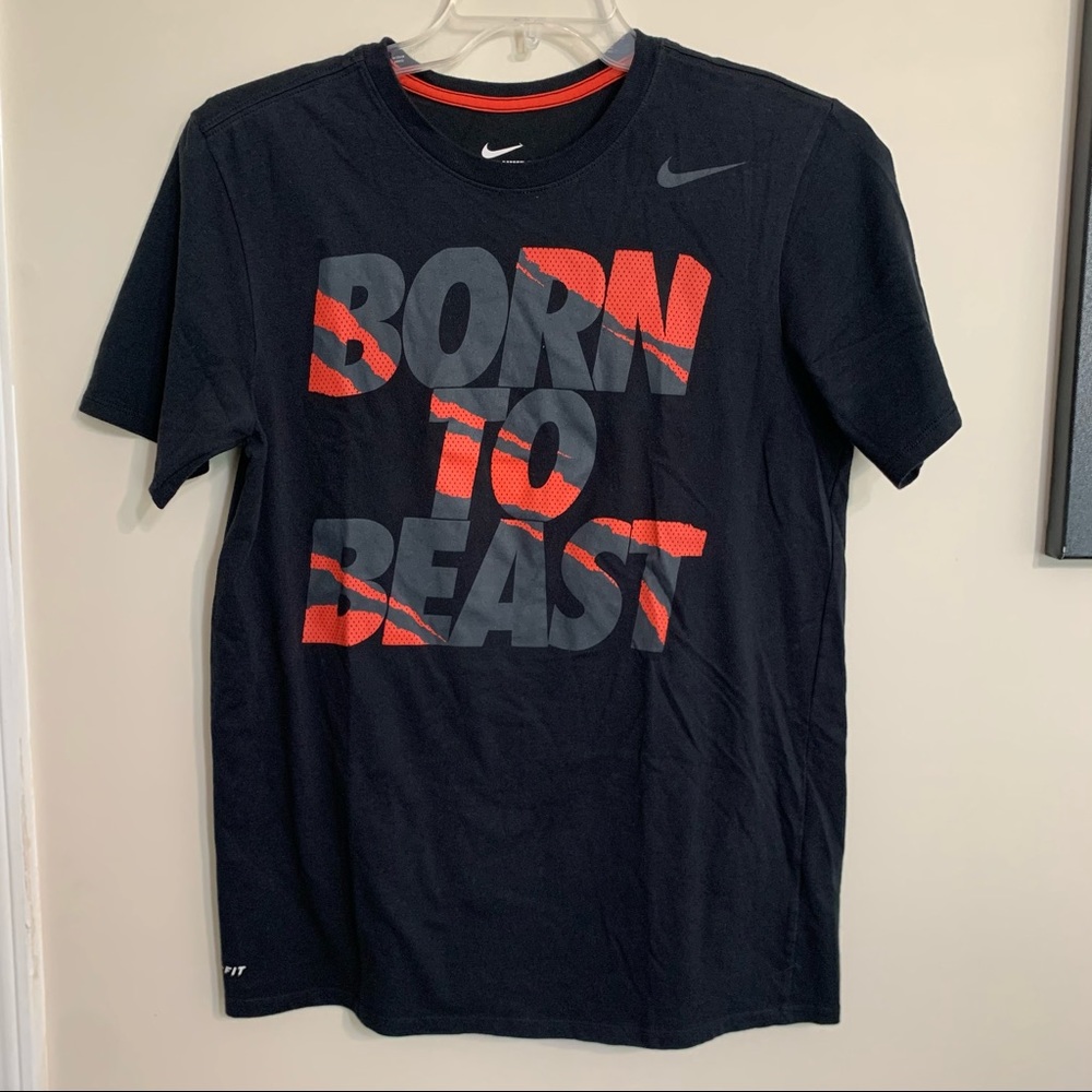 Nike Size M Tee